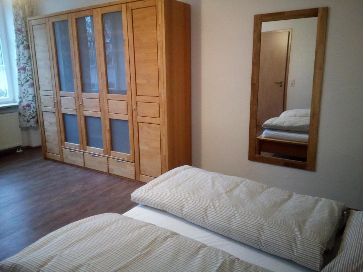 Ferienwohnung Kopold "Im Alten Schulhaus" Pottmes Екстер'єр фото